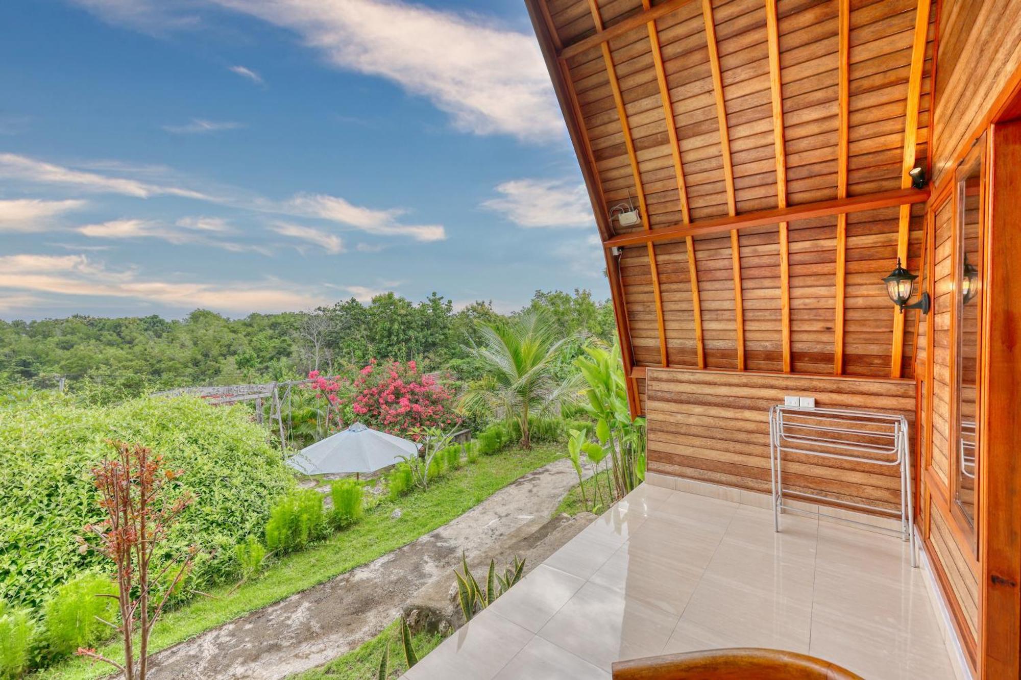 Bagia Bungalows Batumadeg Exterior photo