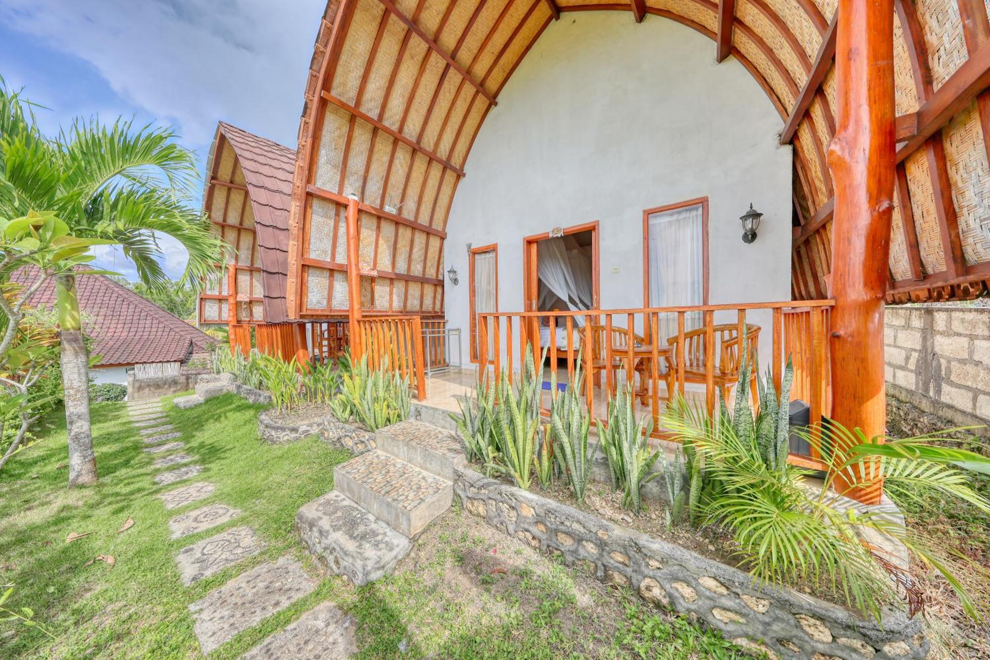 Bagia Bungalows Batumadeg Exterior photo