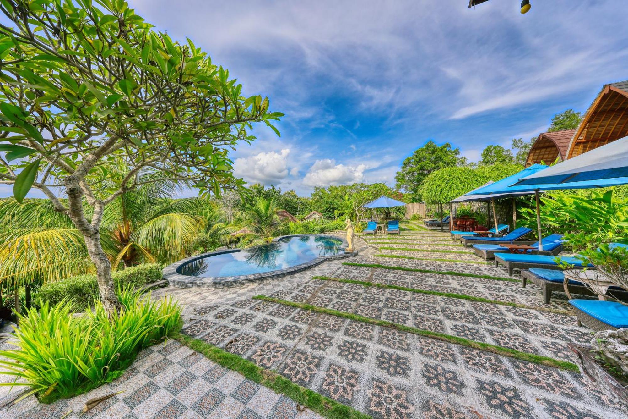 Bagia Bungalows Batumadeg Exterior photo
