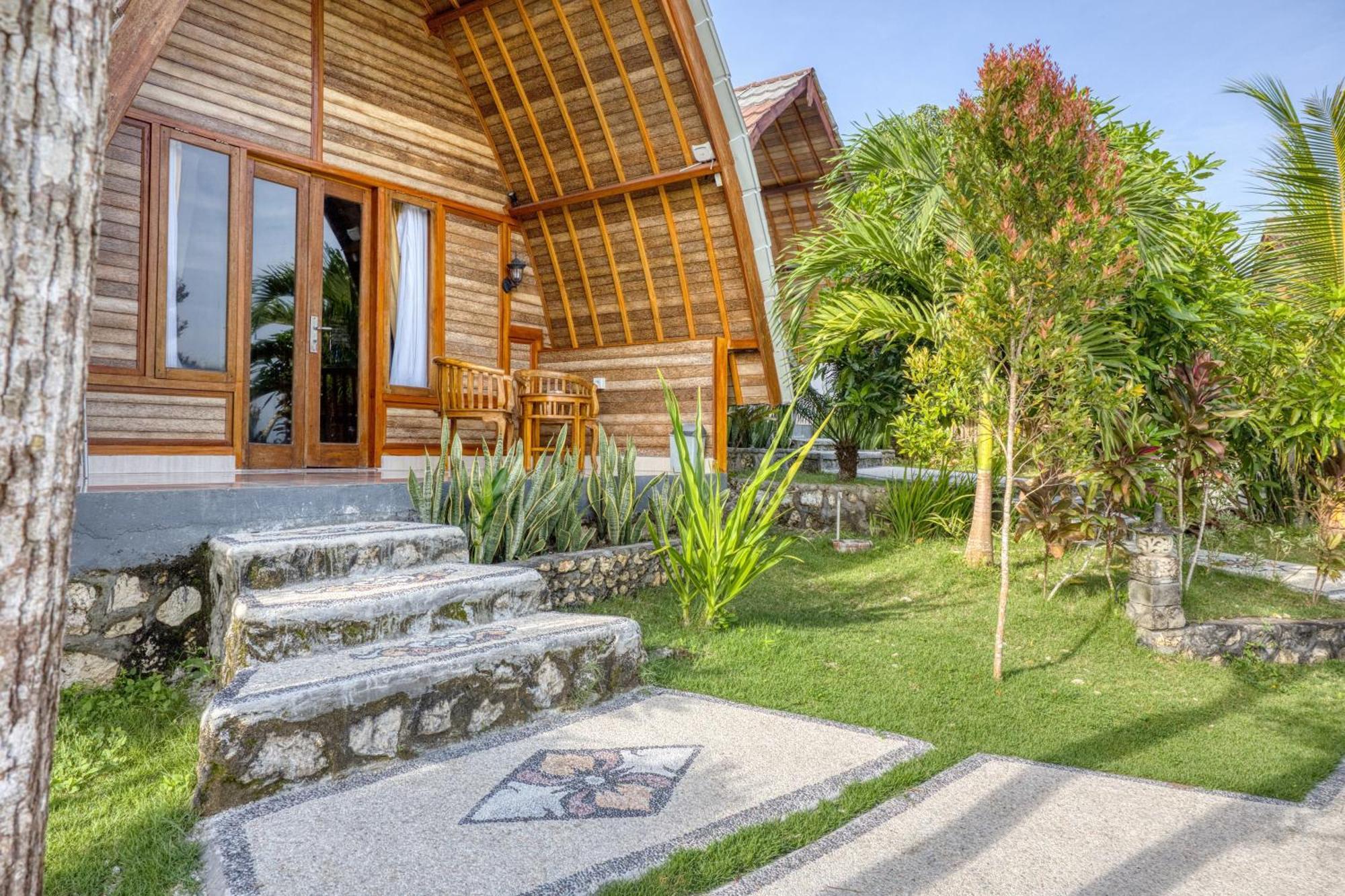 Bagia Bungalows Batumadeg Exterior photo